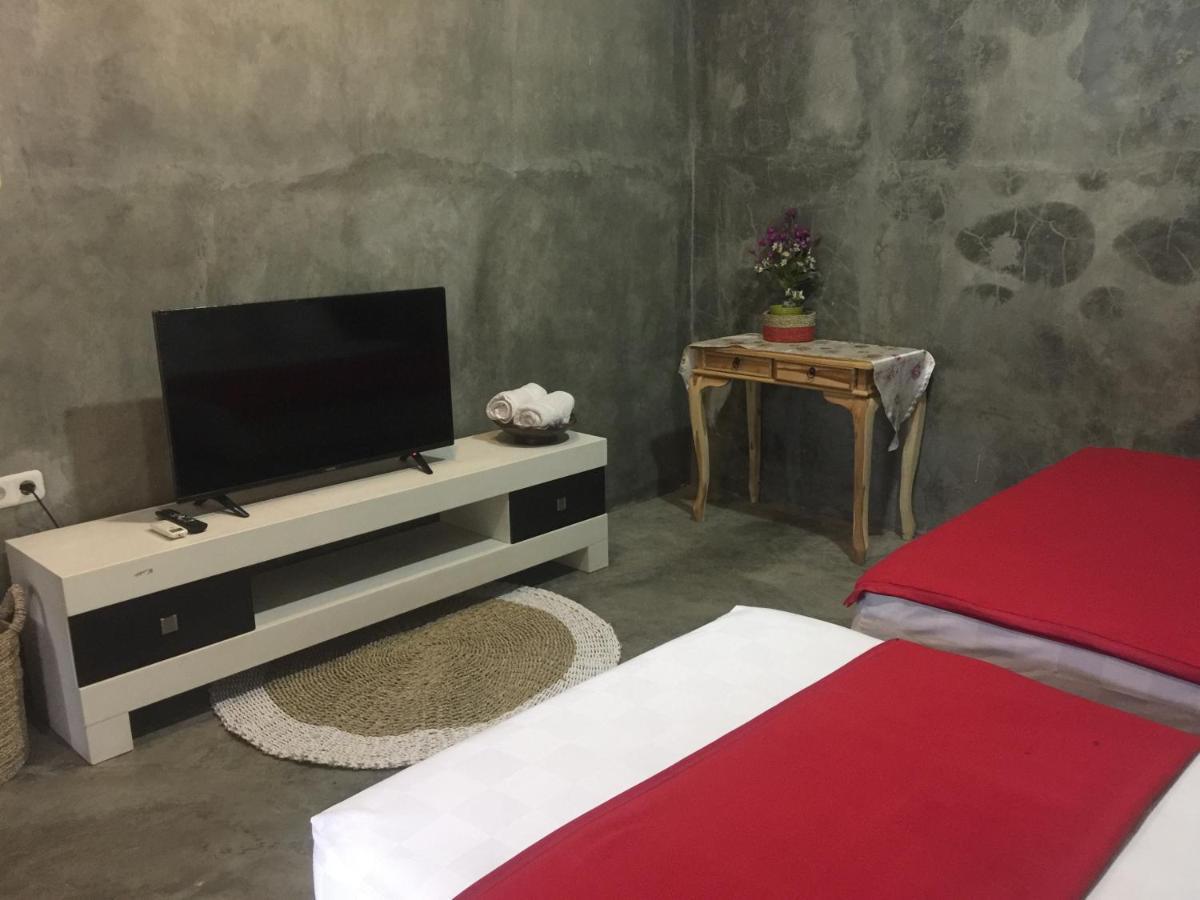 Watukarung Ristu Homestay Kalak Zewnętrze zdjęcie