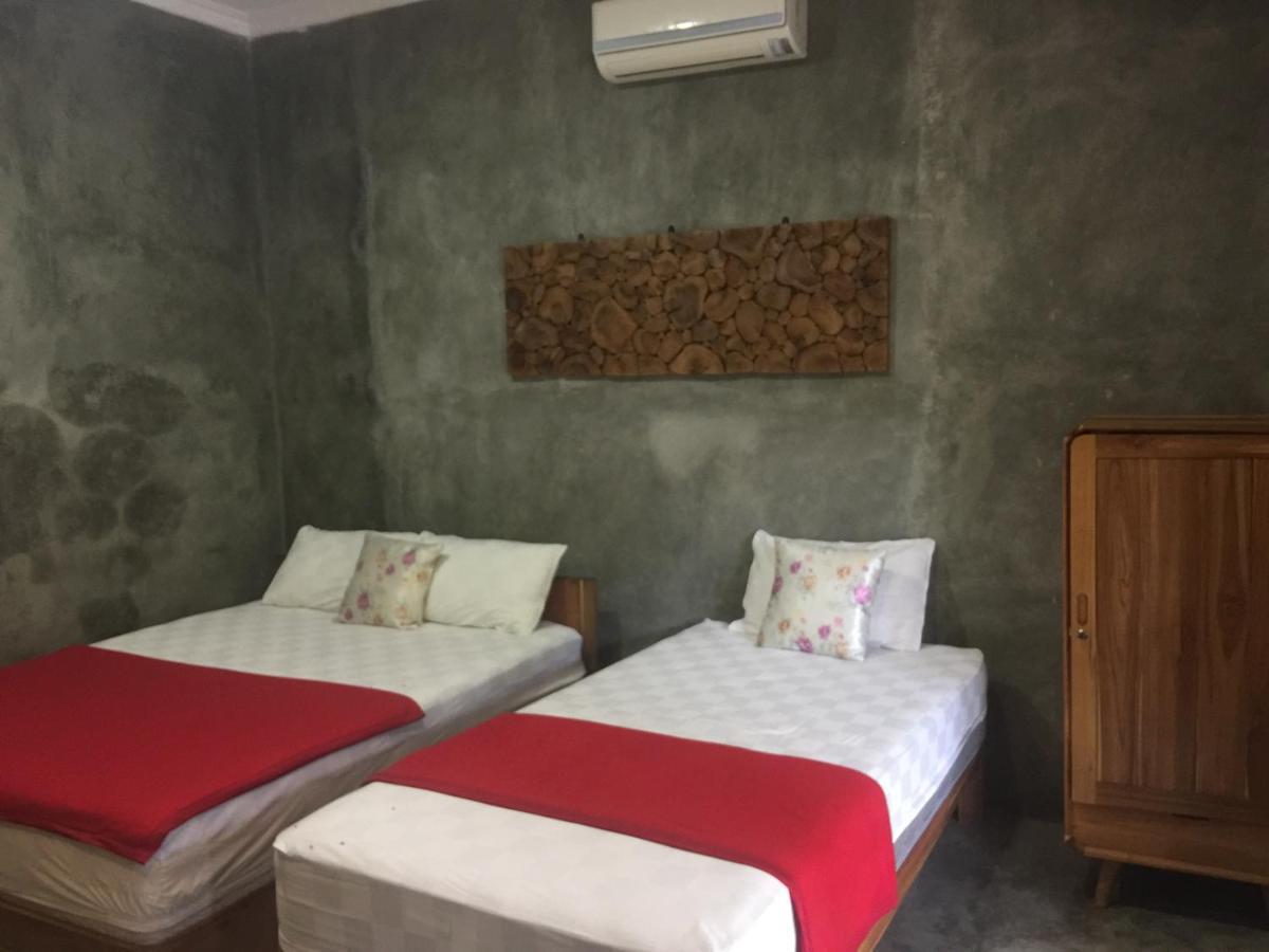 Watukarung Ristu Homestay Kalak Zewnętrze zdjęcie