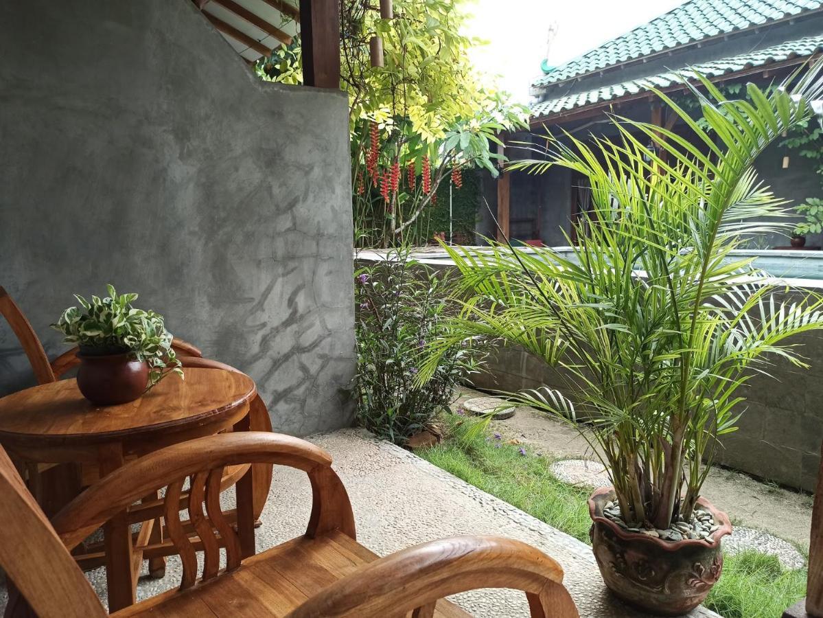 Watukarung Ristu Homestay Kalak Zewnętrze zdjęcie